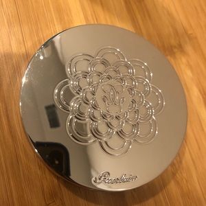 Guerlain Compact Powder